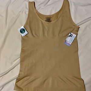 NWT JOCKEY Tank Slimmers